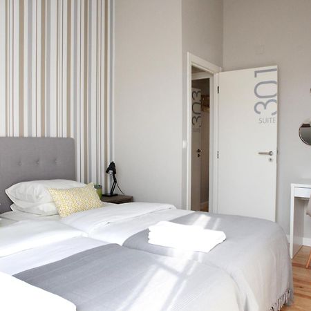 Flores Guest House Lisbon Ruang foto