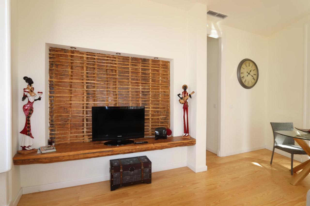 Flores Guest House Lisbon Bagian luar foto