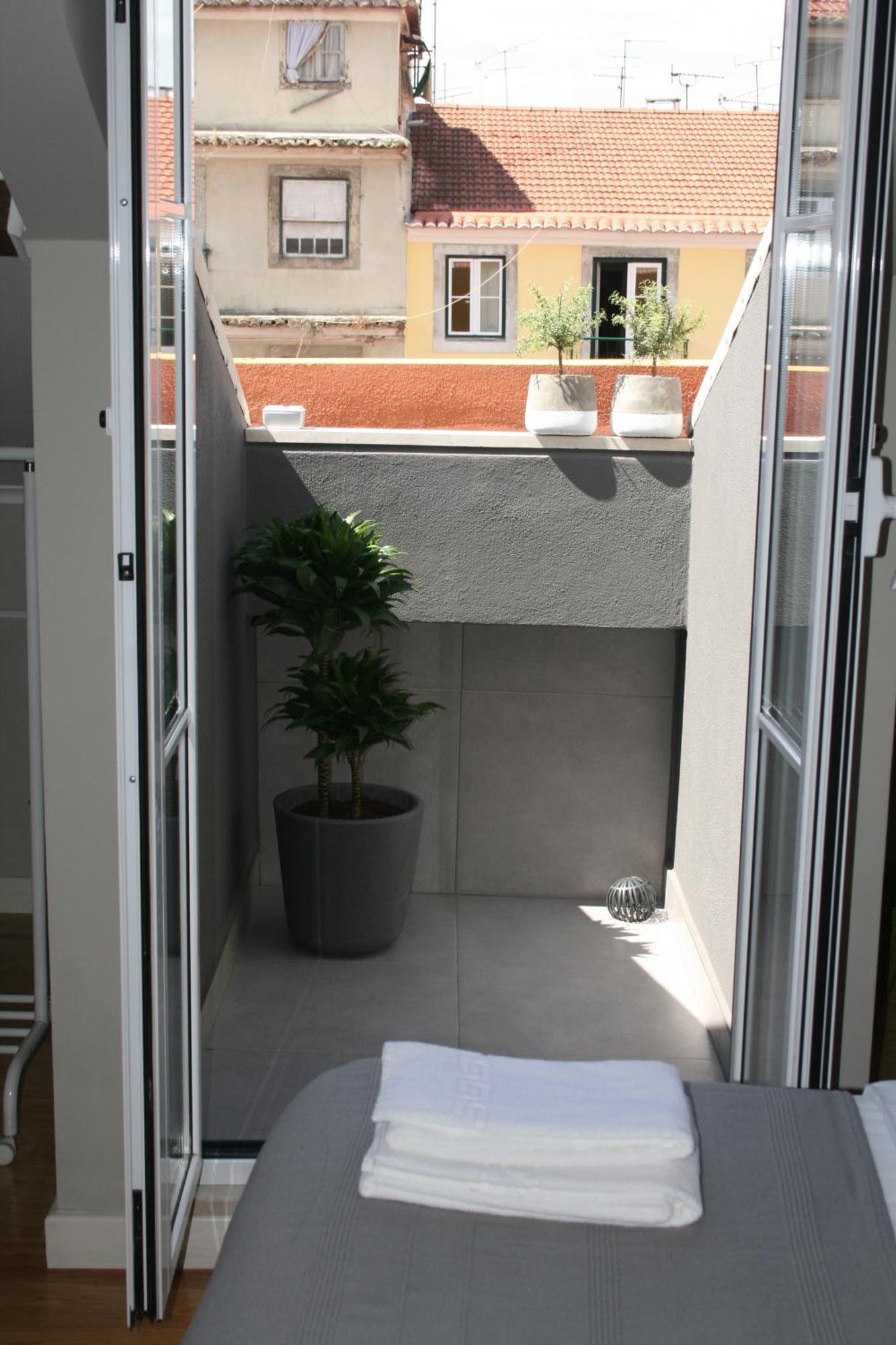 Flores Guest House Lisbon Ruang foto