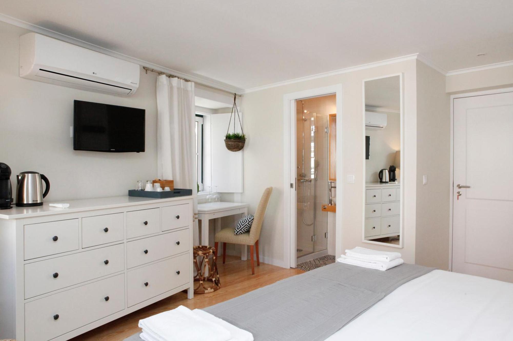 Flores Guest House Lisbon Ruang foto