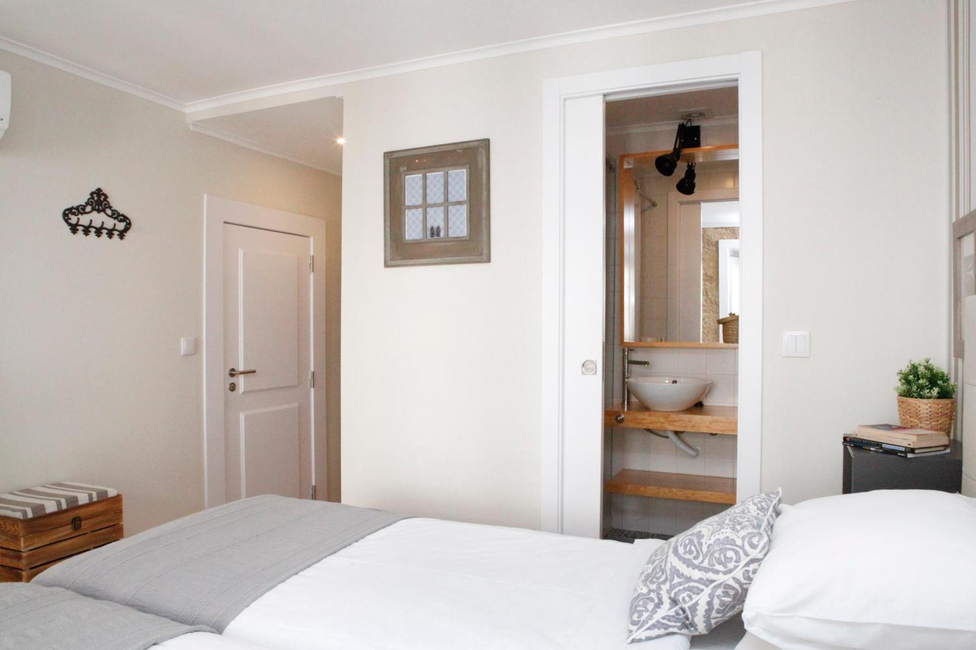 Flores Guest House Lisbon Ruang foto
