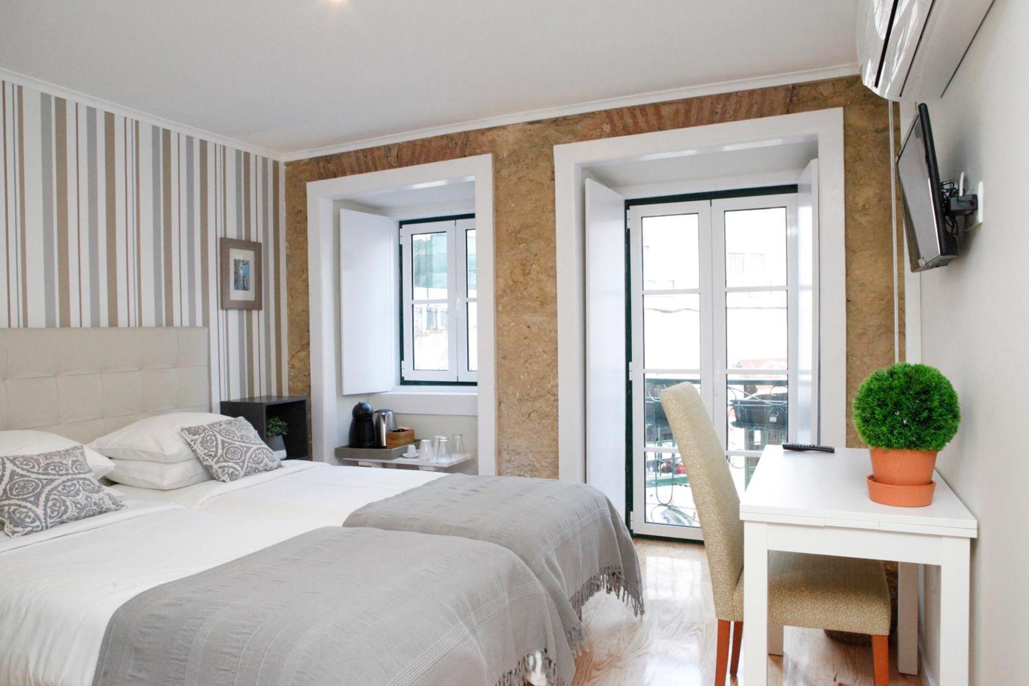 Flores Guest House Lisbon Ruang foto