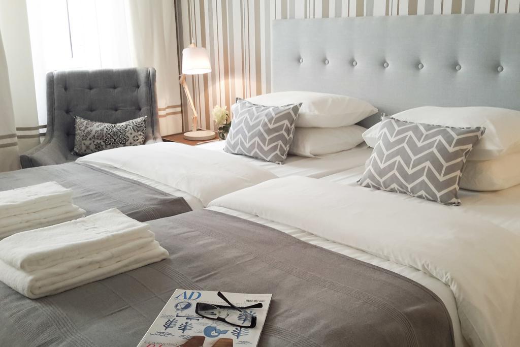 Flores Guest House Lisbon Bagian luar foto