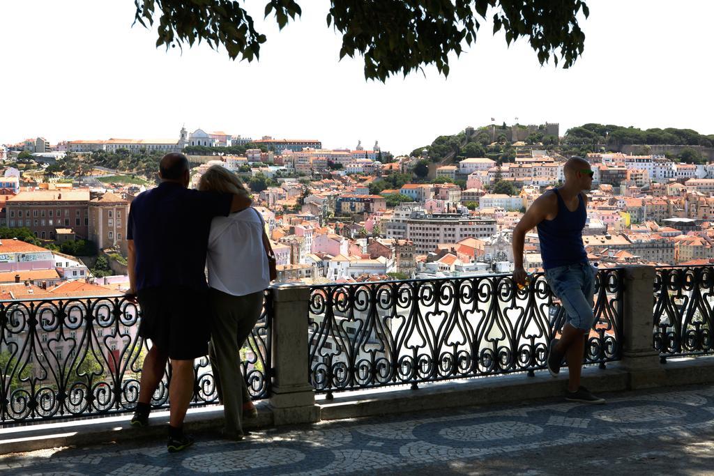 Flores Guest House Lisbon Bagian luar foto