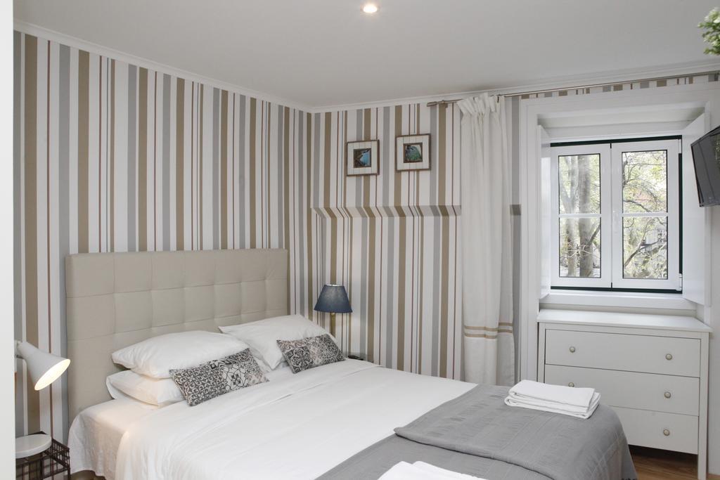 Flores Guest House Lisbon Bagian luar foto