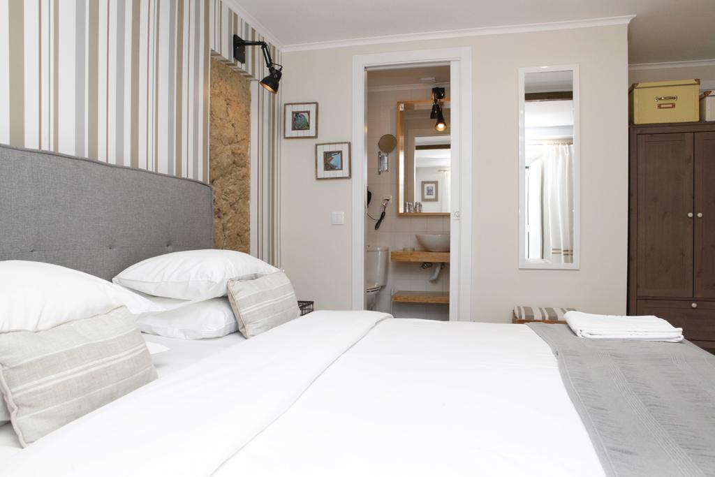 Flores Guest House Lisbon Bagian luar foto